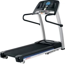 LifeFitness F1 Smart Treadmill 