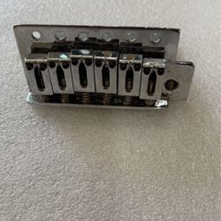 Squire Strat Tremolo Bridge