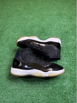 Jordan 11 Space Jam
