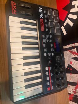 Akai Professional MPK225 25-Key MIDI Controller