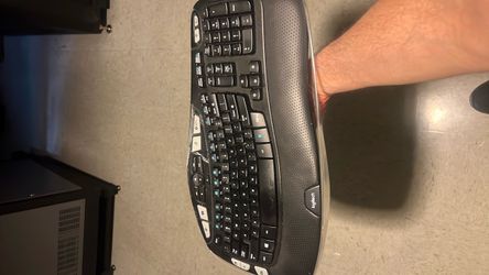 Logitech wave K350 keyboard and receiver