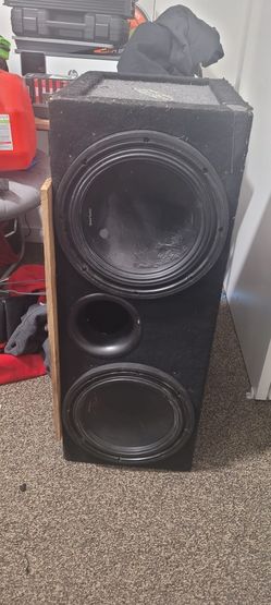 2 12" Alpine Subs In Ground Shaker Box