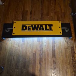 Dewalt Wall Light