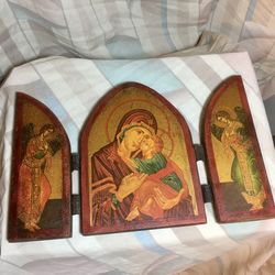 Madonna and Child Triptych - Jesus Mary angels