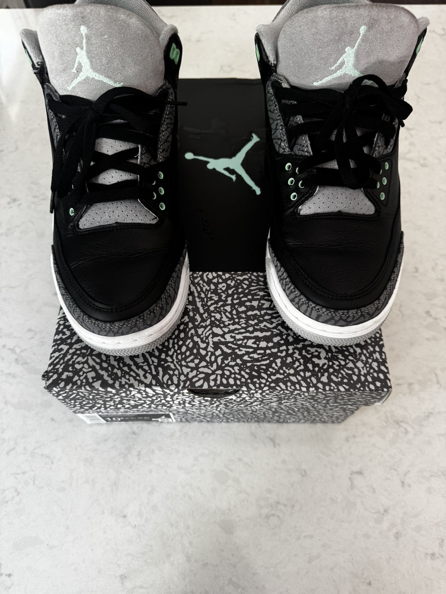 AIR JORDAN 3 RETRO
