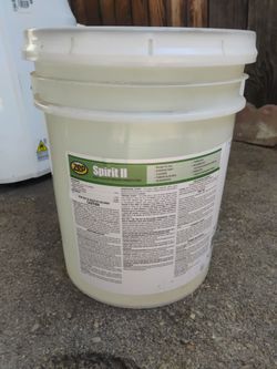 ZEP SPIRIT 11 DETERGENT DISINFECTANT 5 GALLON BUCKET $55