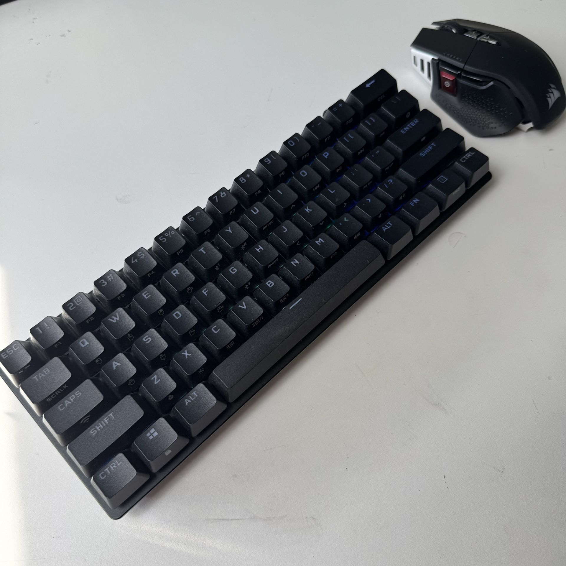 Corsair Wireless Gaming Keyboard + Mouse Bundle (RGB, Like New)
