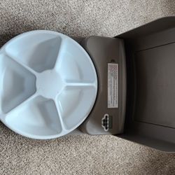 Pet Auto Feeder
