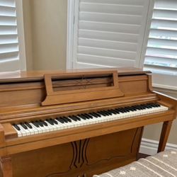 Free Piano