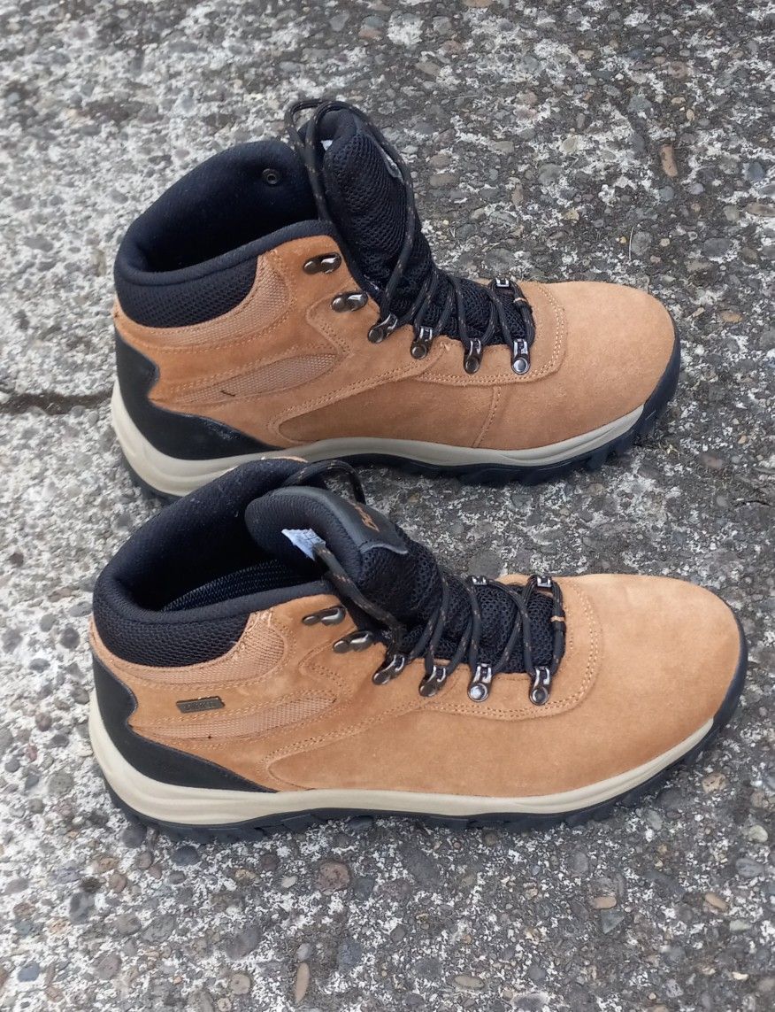 Waterproof Shoes Brand New Size 10