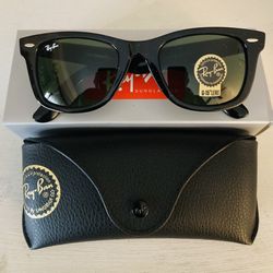 New Ray Ban Wayfarer Classics 