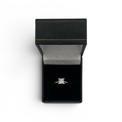 Solitaire Diamond 14k Ring 