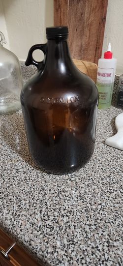 1 Gallon Brown Glass Jug