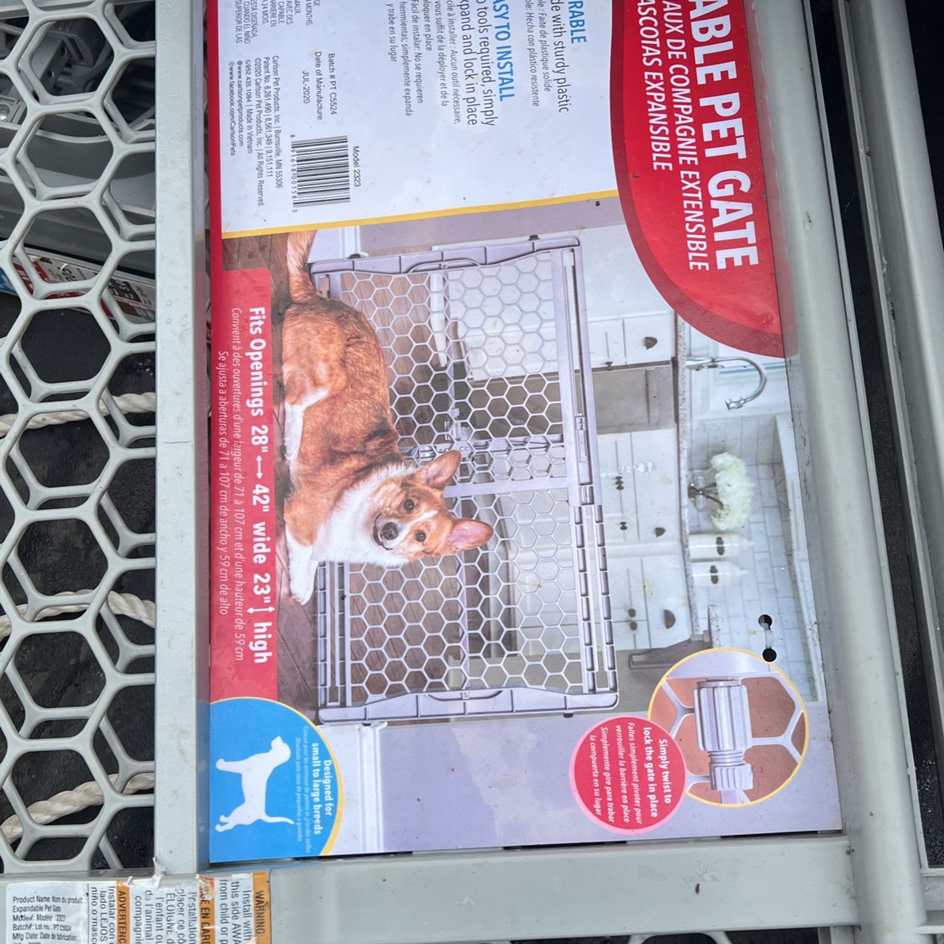 Expandable Pet Gates 3 Available $32 Each Size In Pictures