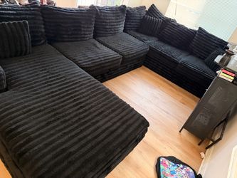 Sectional couch