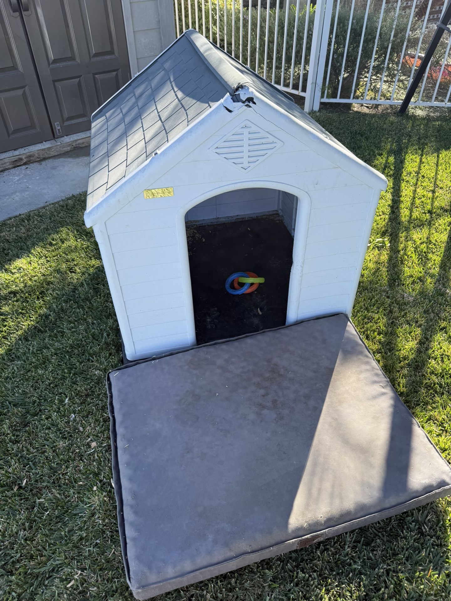 Dog House With Mattress
