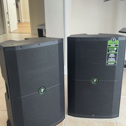 Mackie Thump 15 1400W Speakers