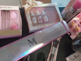 Women Accessories And More