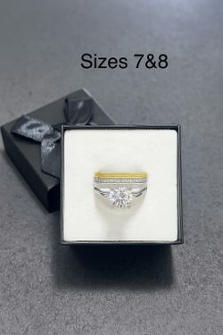 Engagement Rings With Box 