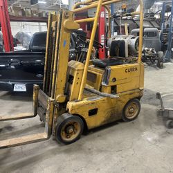 CLARK FORKLIFT 