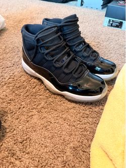 Jordan 11 “Space Jams” size 11