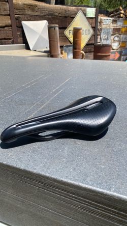 Bontrager Verse Pro Carbon bike saddle