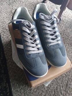 Men's Shoes