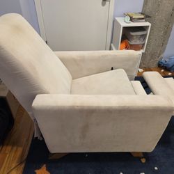 Reclining Nursery Gliding Chair