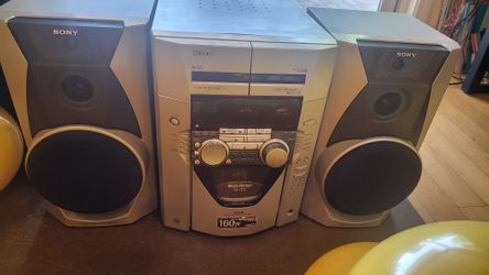 Sony Bookshelf CD System HCD-MC1