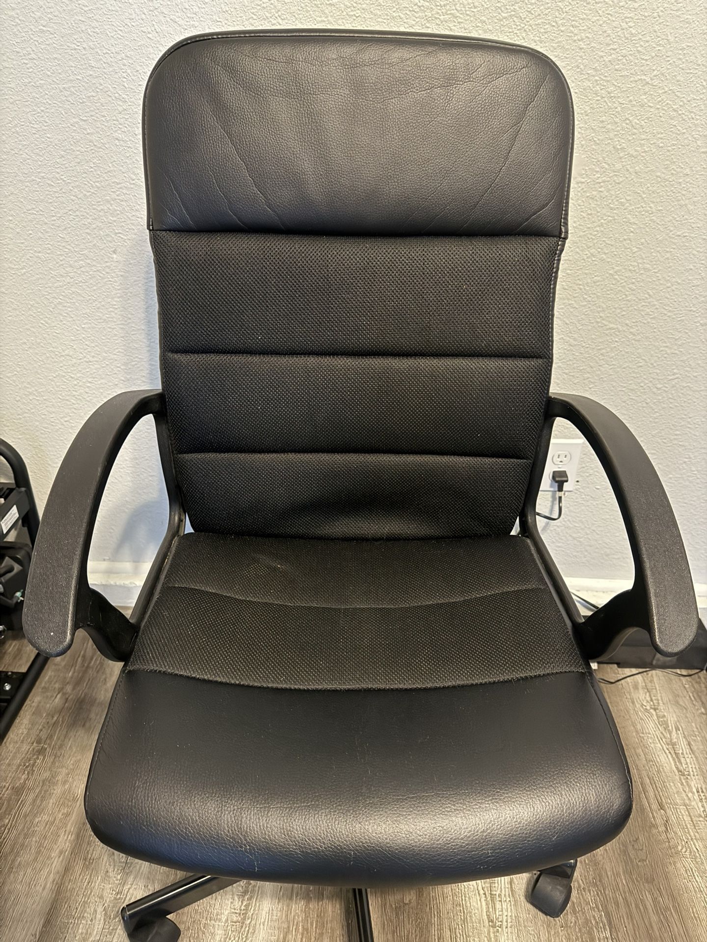 Black Office Chair
