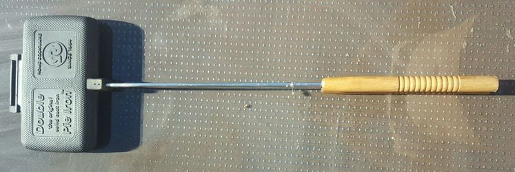 Double pie iorn. From the original cast iorn skillet bb&b brand new