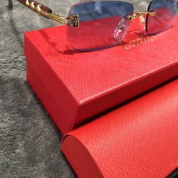 Blue lens Cartier’s