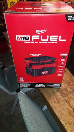 Milwaukee
 
M18 FUEL PACKOUT 18-Volt
Lithium-lon Cordless 2.5
Gal. Wet/Dry Vacuum
(Vacuum-Only)