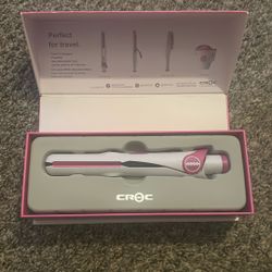 Croc Plug Traveling Curling Iron 