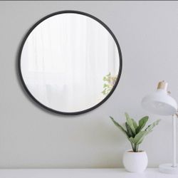 18 Inch Round Wall Mirror 