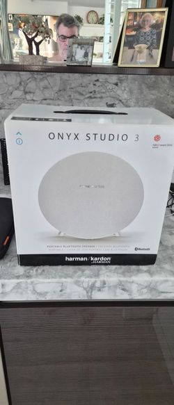 Harman Kardon Onyx Studio 3