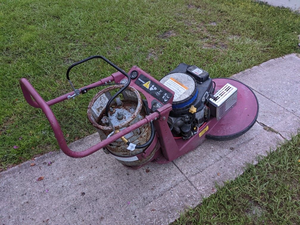 Minuteman floor buffer , polisher , or burnisher Lp gas powered Onan