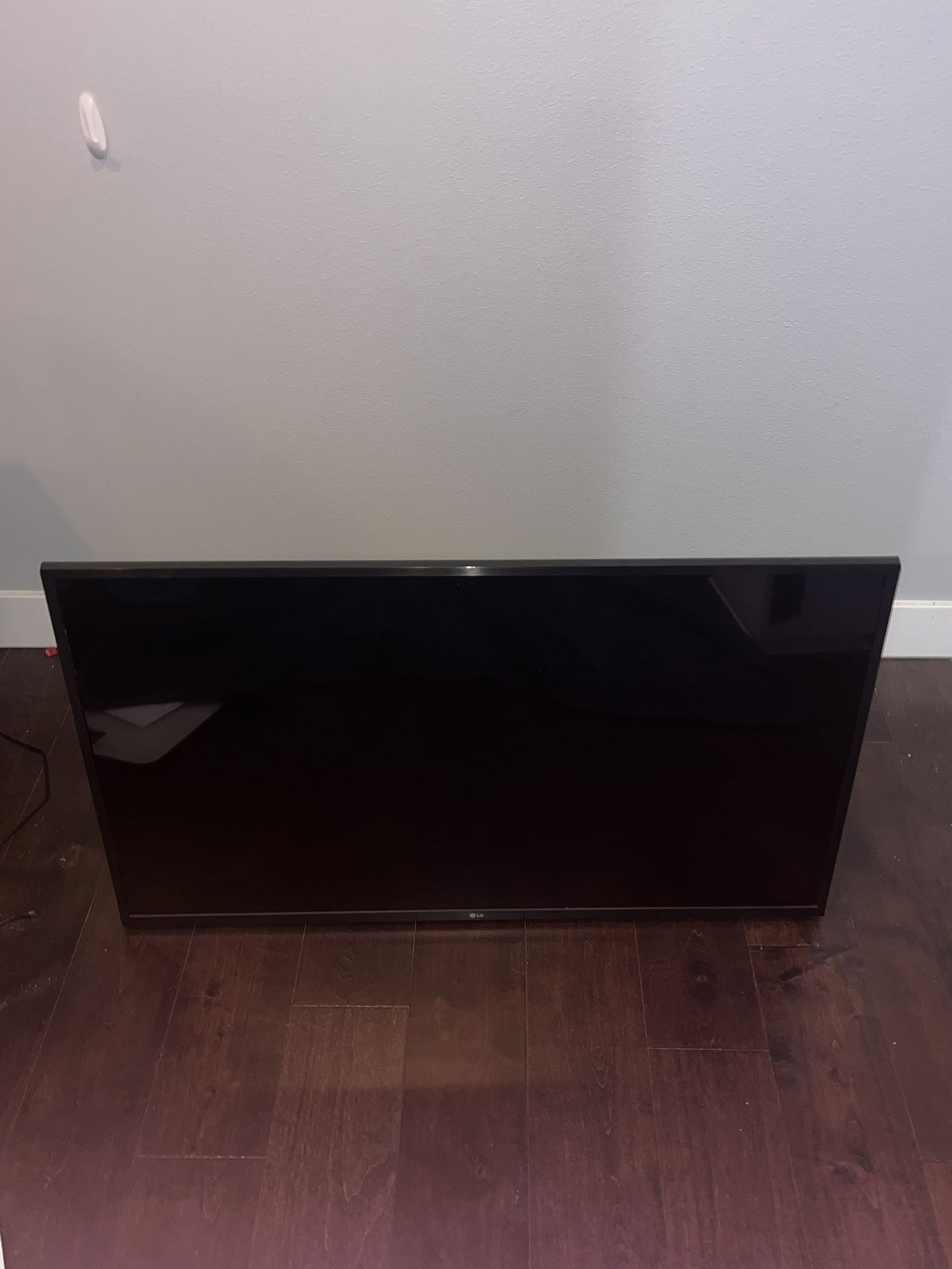 43in 4k Lg smart tv