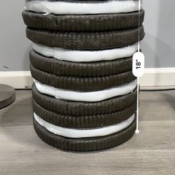 Oreo Stool