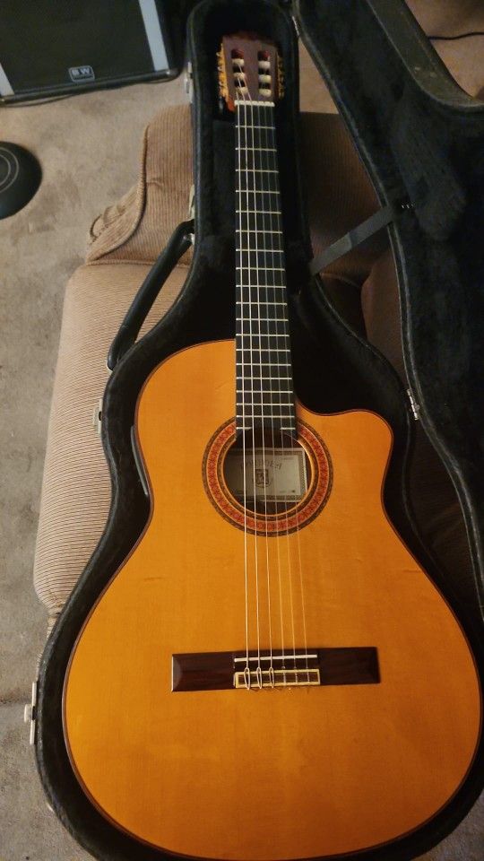 Córdoba Classical Acoustic Guitar Nylon RCWE
