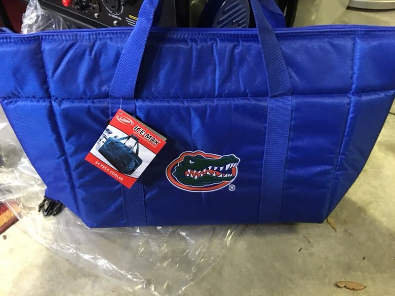 Cooler bag 24 pack new Gator logo