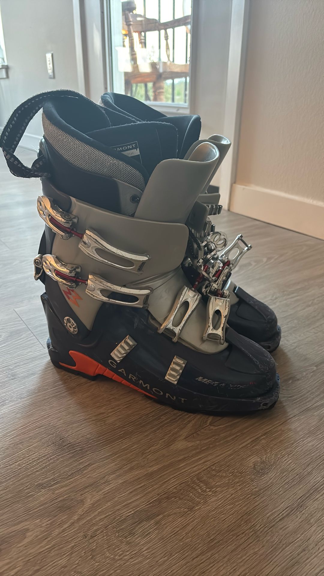 Garmont Ski Boots
