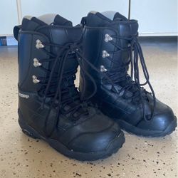 Snowboard Boots - Size 7
