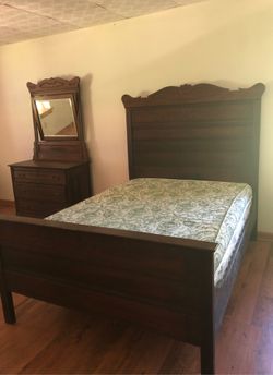 Antique bedroom set