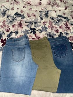 Lot of 3 Women's Pants Jeans (Size: 18) 👉$10 All👈