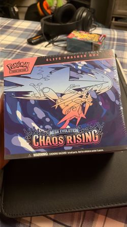 Chaos Rising Elite Trainer Box