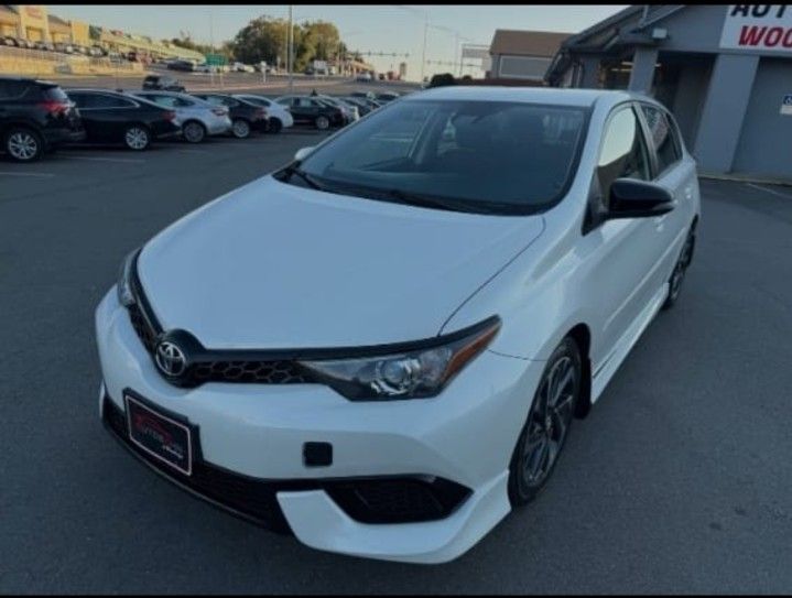 2018 Toyota Corolla iM