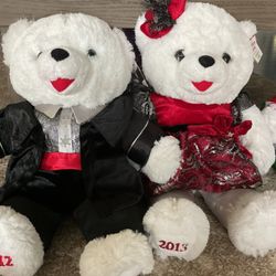 teddy bears Dan Dee white and black teddy bear. One 2015, 2012, 2013. The other with the polka dot d