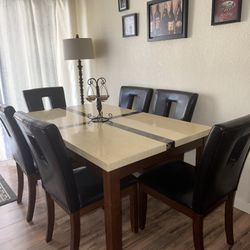 Dining Room table and Chair