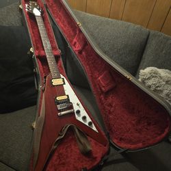 Vintage Cort Flying V Red Guitar With Gibson Case 